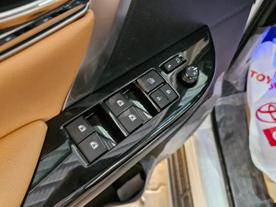 تويوتا فورتشنر VX 2026 