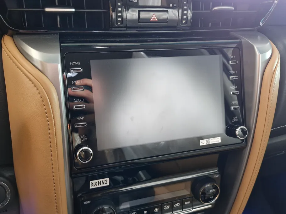 تويوتا فورتشنر VX 2026 