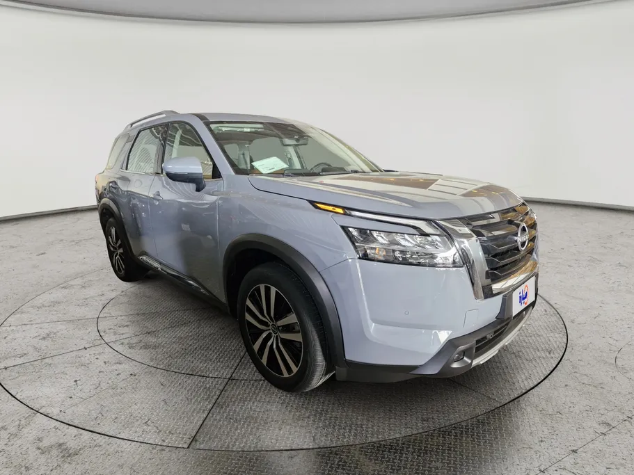 نيسان باثفندر SL 2023 