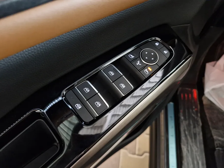 نيسان باثفندر SL 2023 