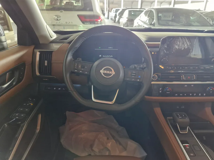 نيسان باثفندر SL 2023 