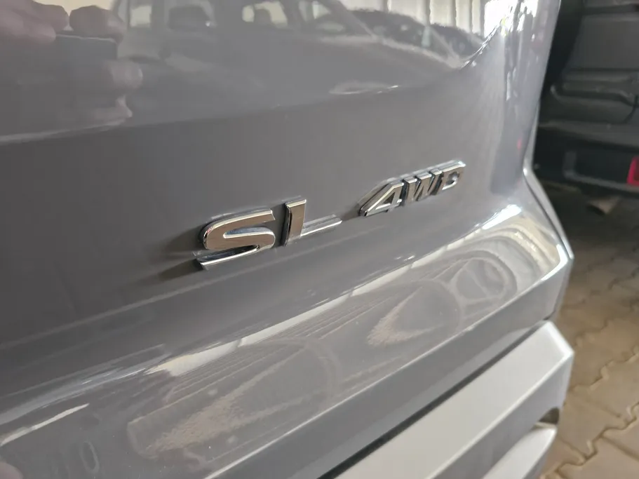 نيسان باثفندر SL 2023 