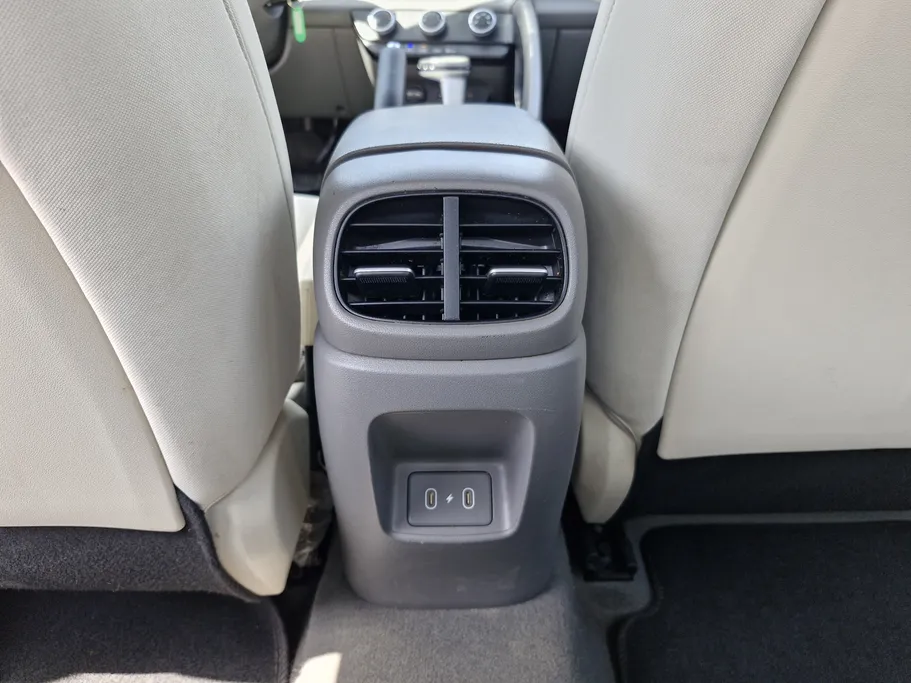 2024 Hyundai Elantra Fleet 