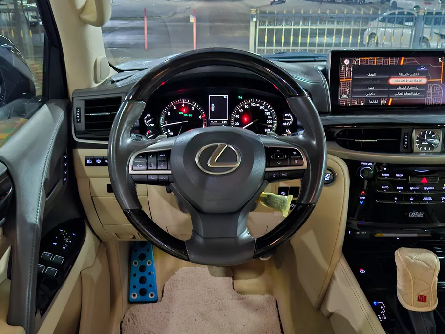 2021 Lexus LX 570 S 