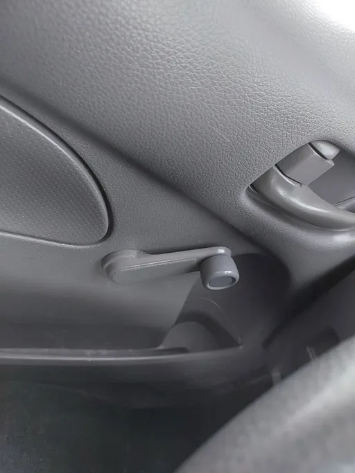 نيسان باص اورفان NV350 2021 