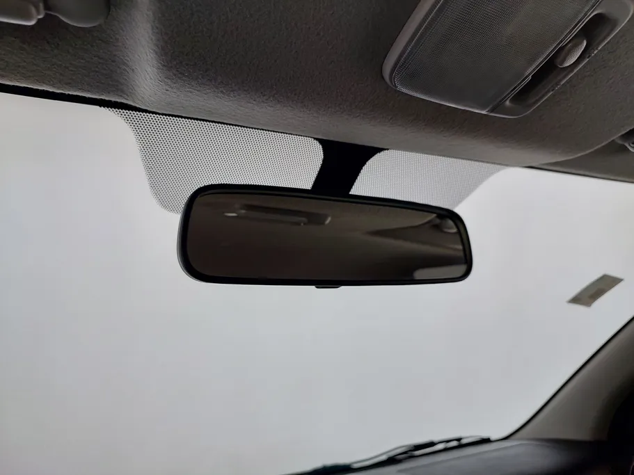 نيسان باص اورفان NV350 2021 