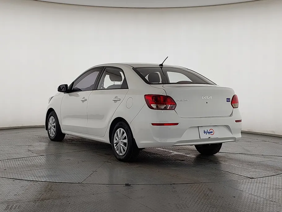 2022 Kia Pegas LX 