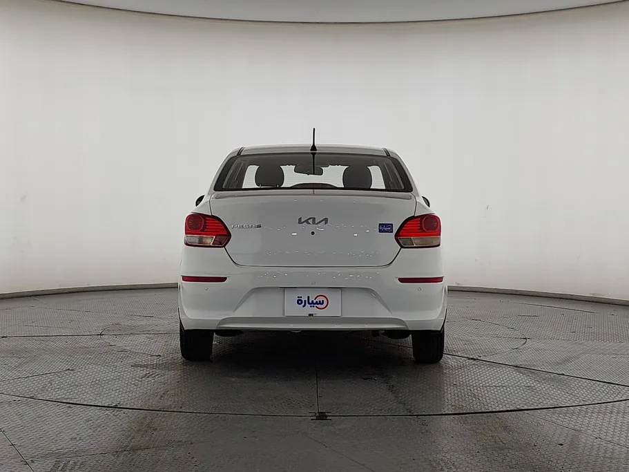 2022 Kia Pegas LX 