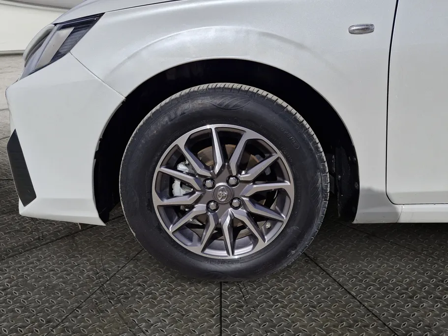 تويوتا يارس Y 2024 