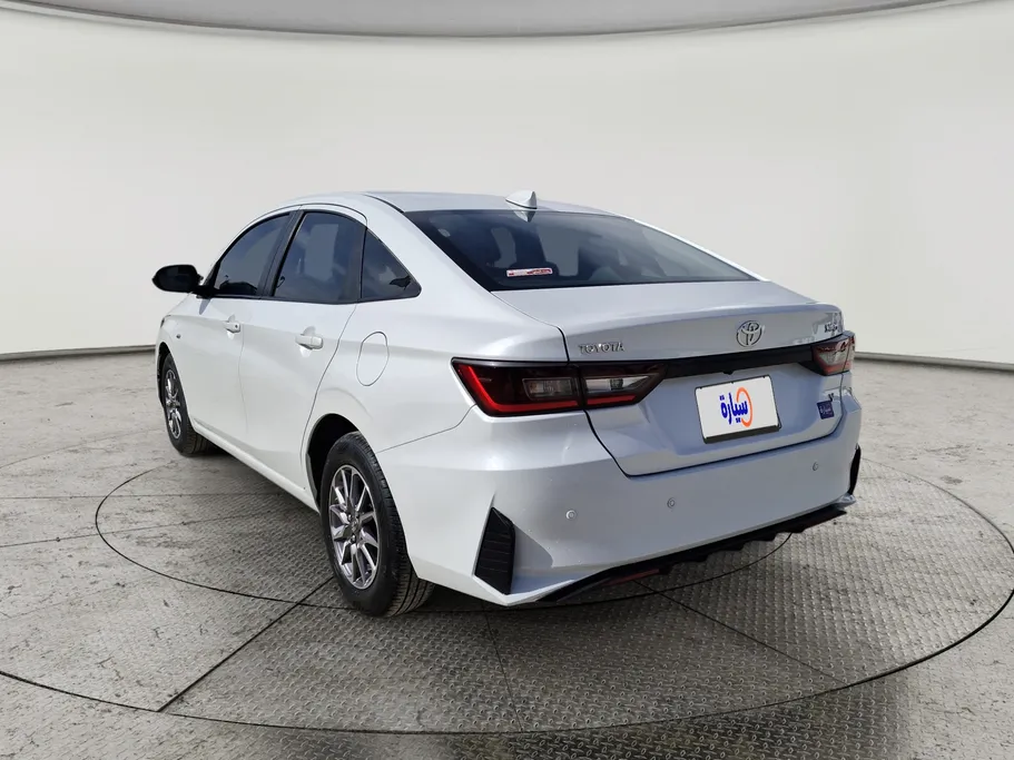 تويوتا يارس Y 2024 