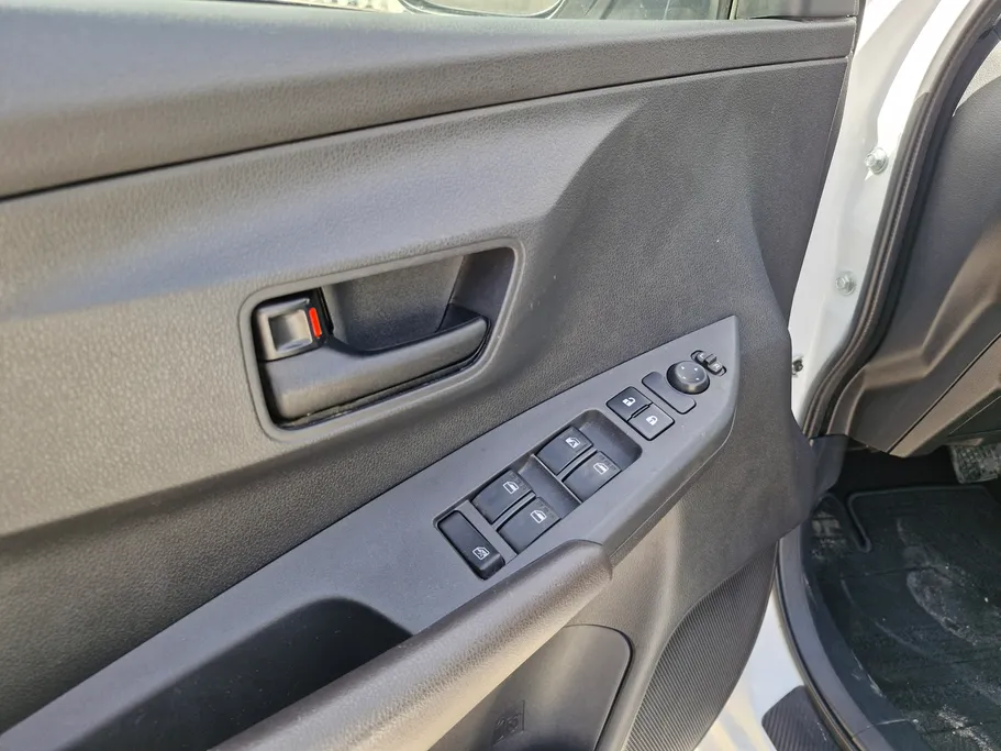 تويوتا يارس Y 2024 