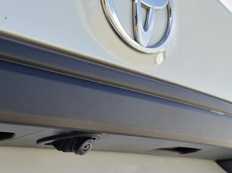 تويوتا يارس Y 2024 