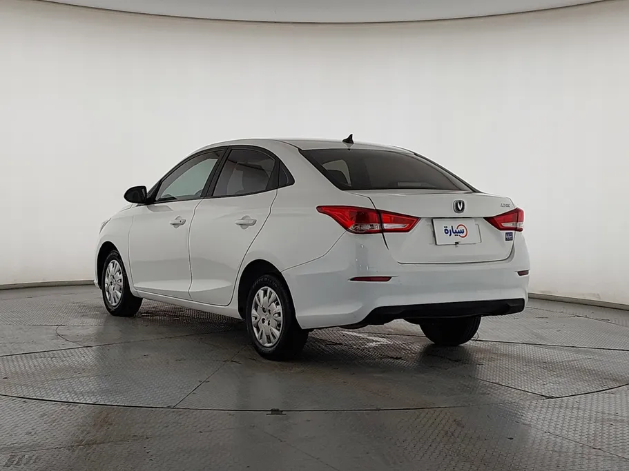 شانجان السفن Basic 2023 