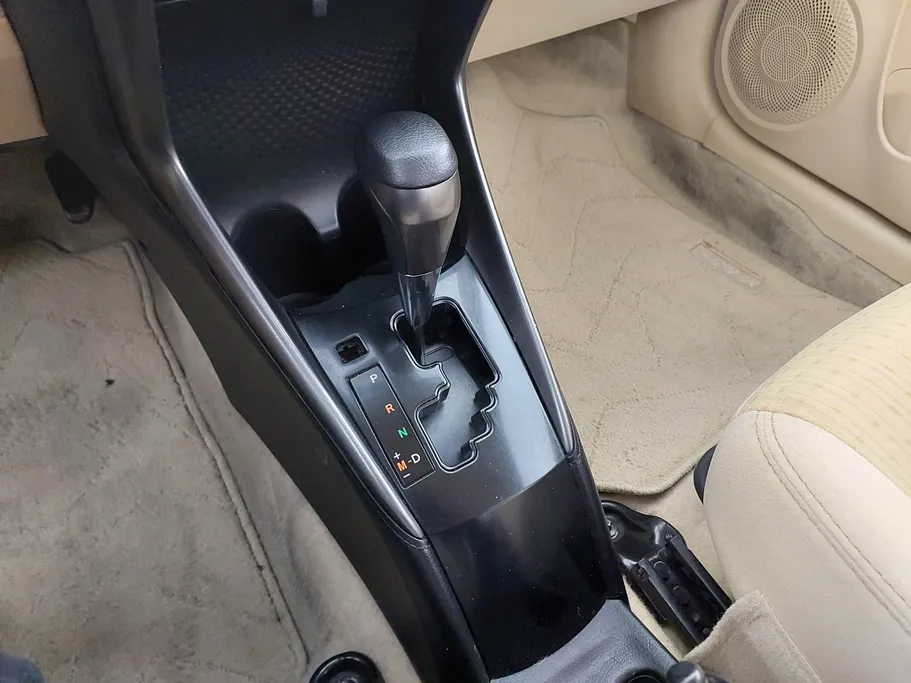 2022 Toyota Yaris  Y 