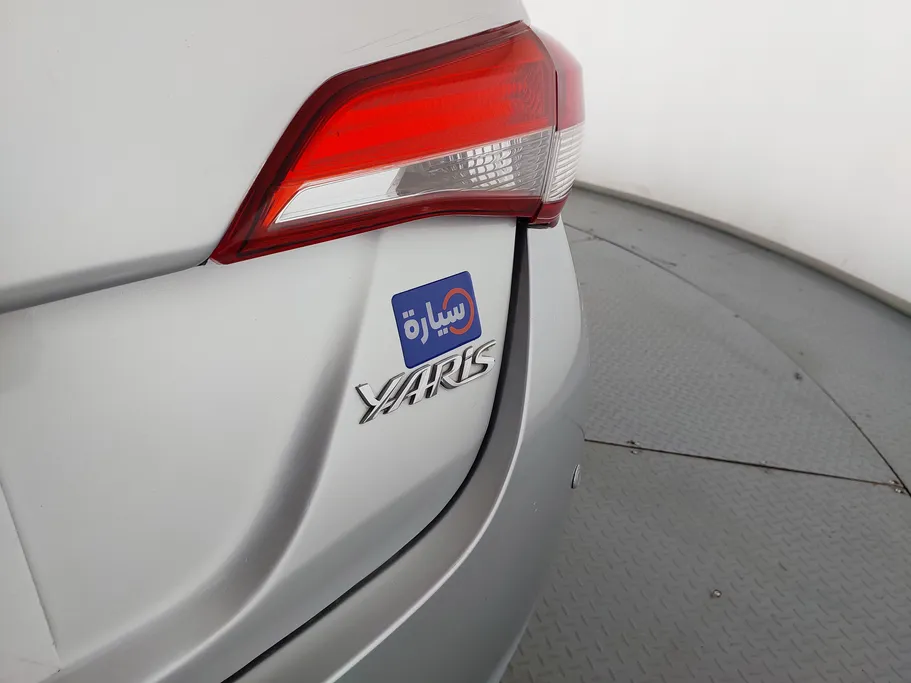 2022 Toyota Yaris  Y 