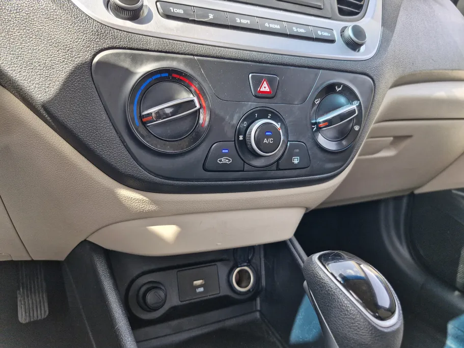 2023 Hyundai Accent Smart 