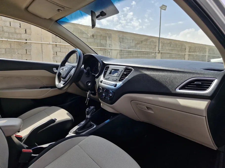 2023 Hyundai Accent Smart 