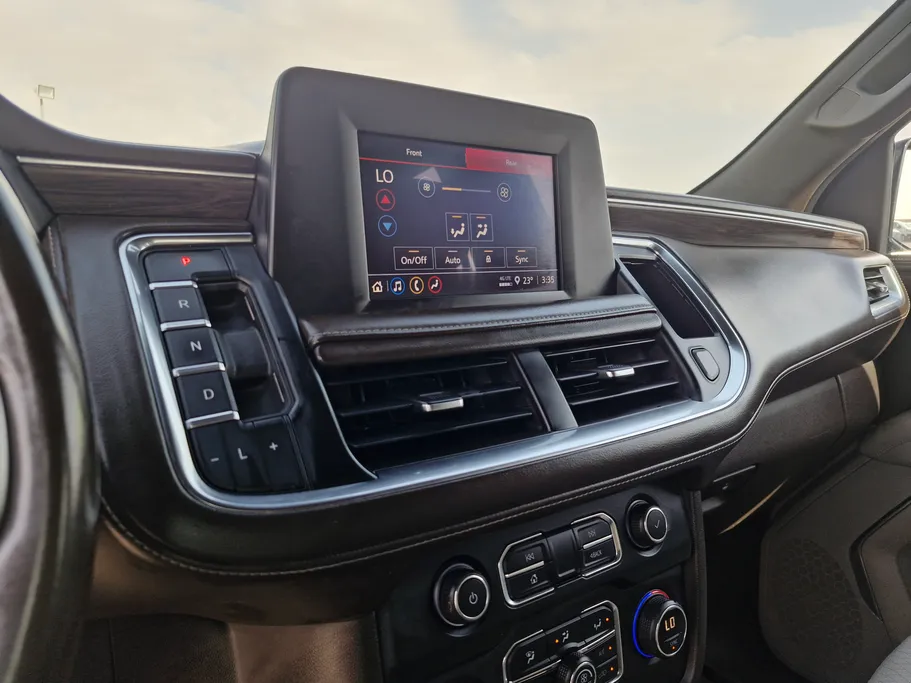 2021 Chevrolet Tahoe LS 