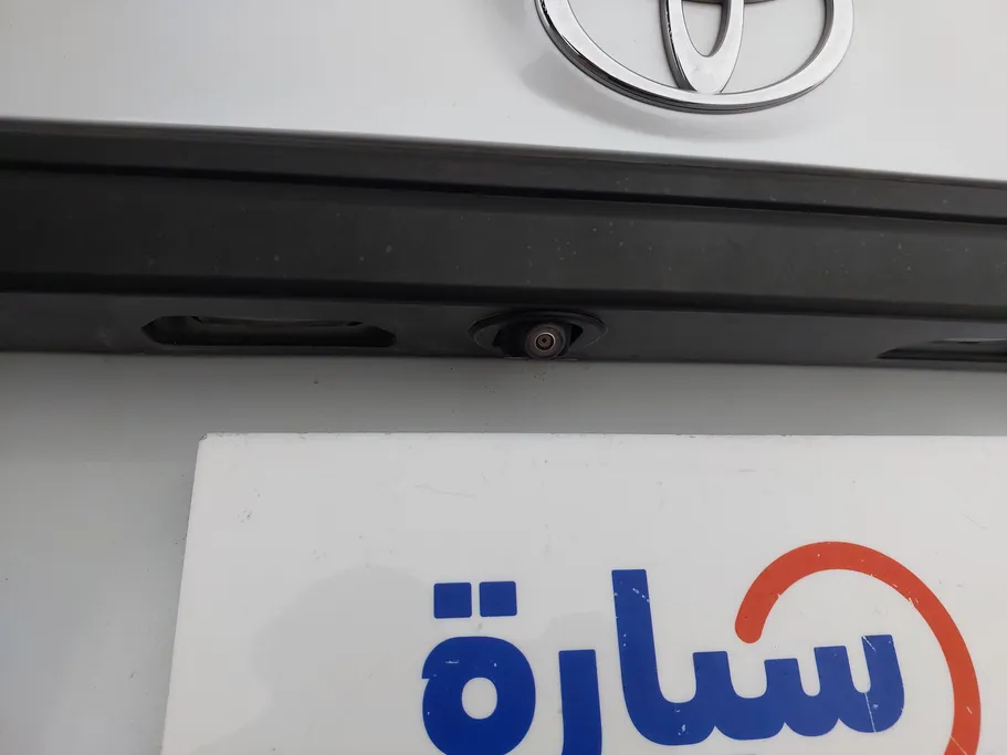 2023 Toyota Yaris  Y 