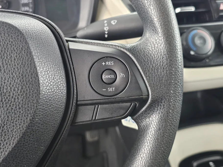 تويوتا كورولا XLI 2023 