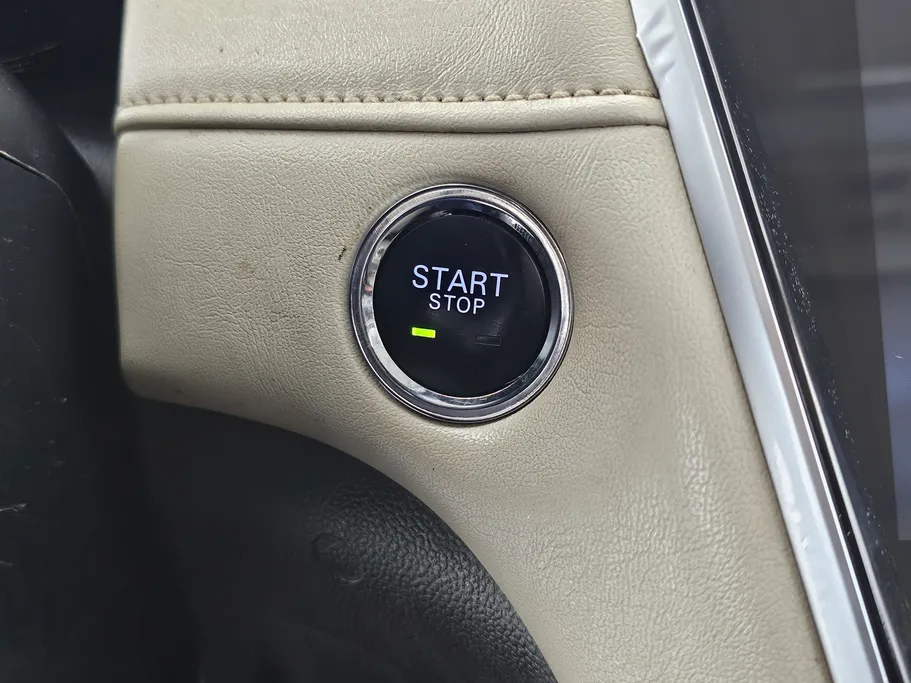 ام جي 5 LUX 2023 