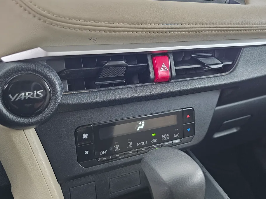 تويوتا يارس Y 2023 