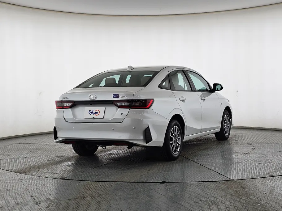 تويوتا يارس Y 2023 