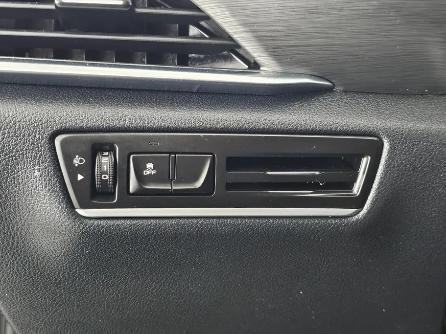 2023 FAW Bestune T77  