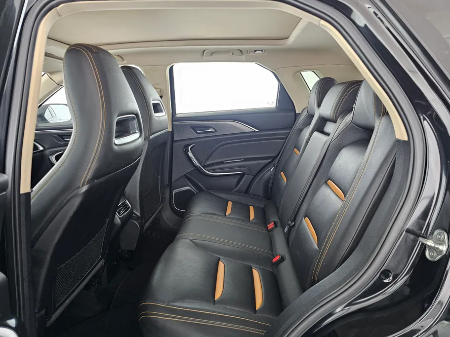 2023 FAW Bestune T77  