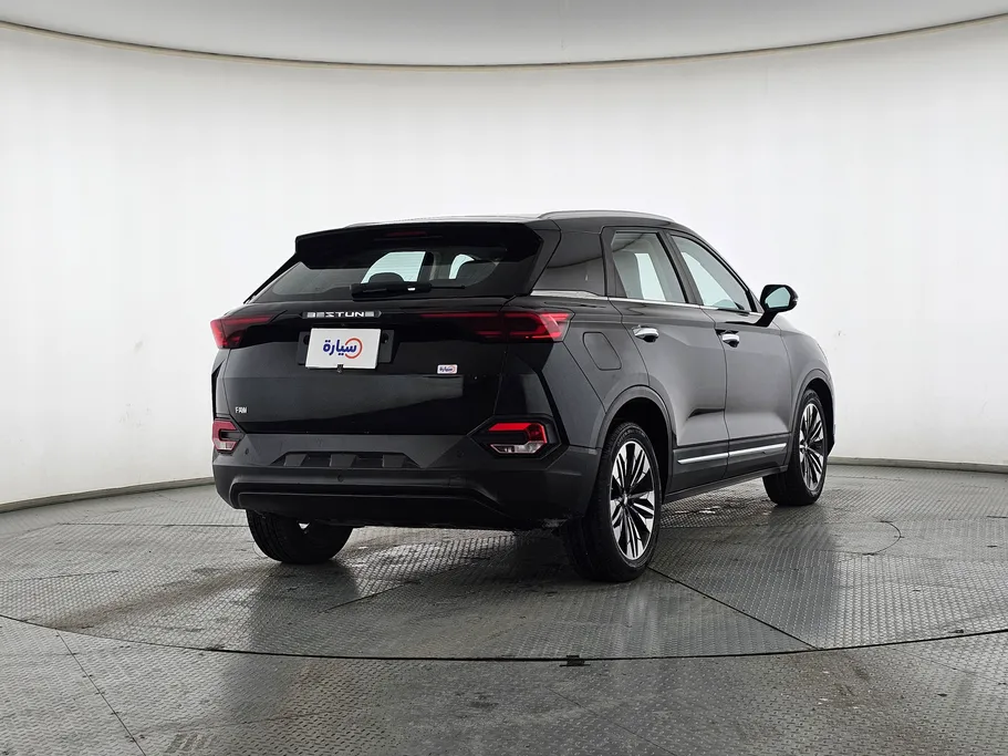 2023 FAW Bestune T77  