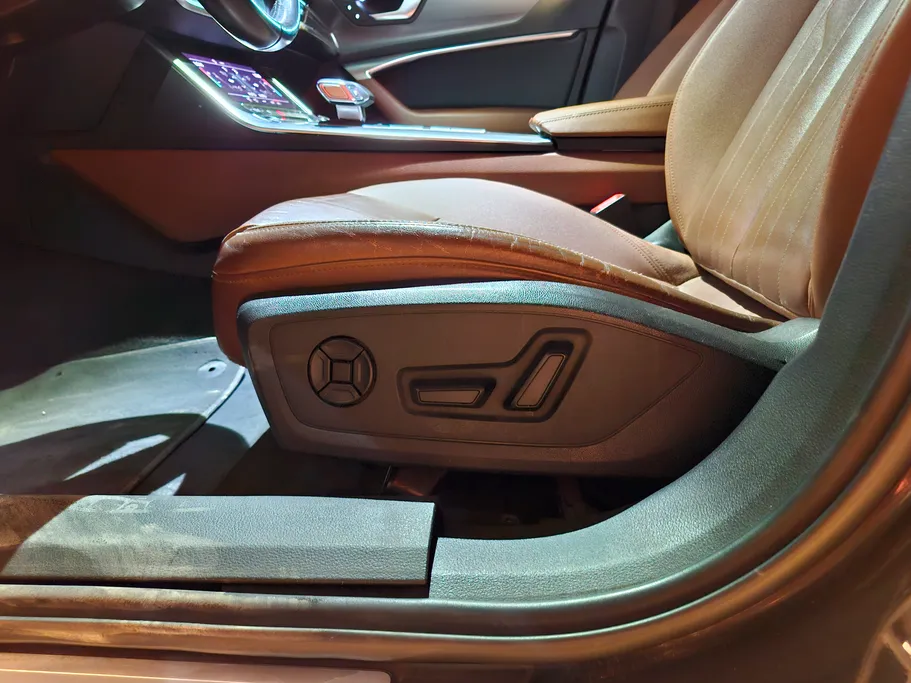 2021 Audi A6 40 TFSl 