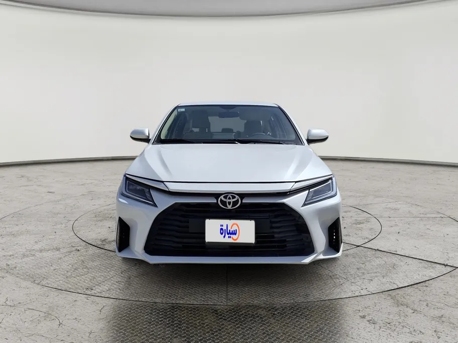 2023 Toyota Yaris  Y 