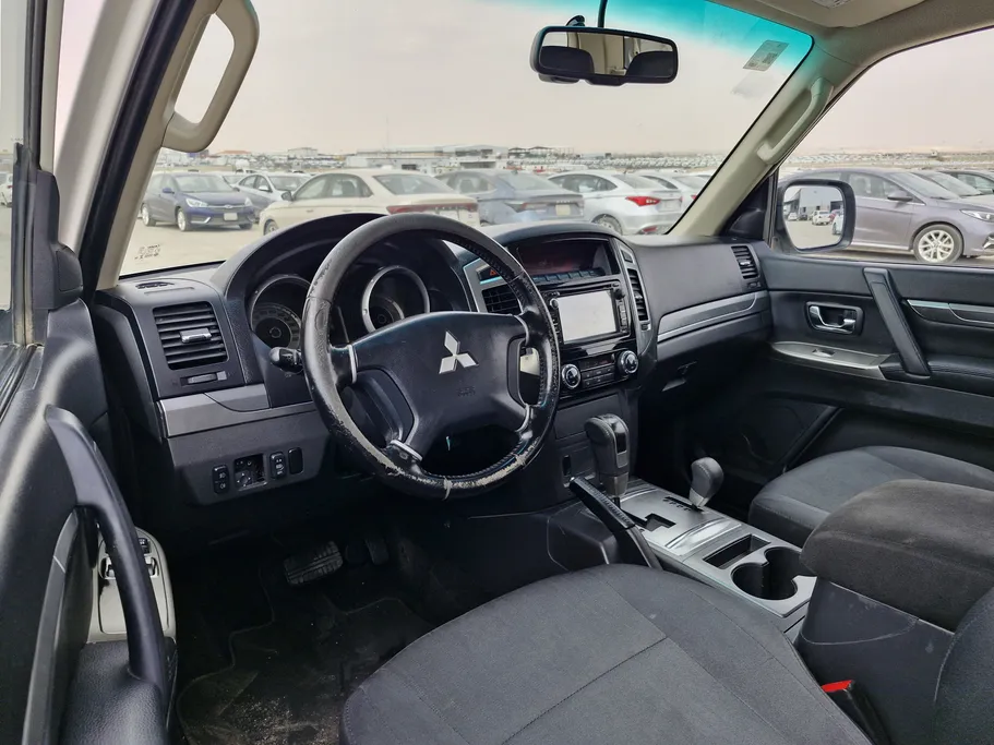 2020 Mitsubishi Pajero GLS 3Doors 