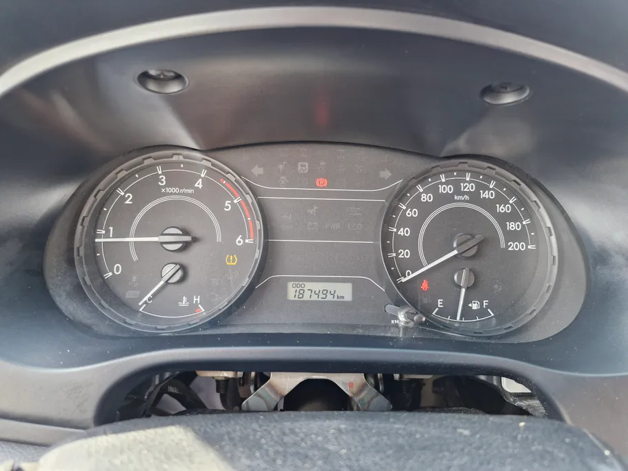 تويوتا هايلكس GL2 2024 