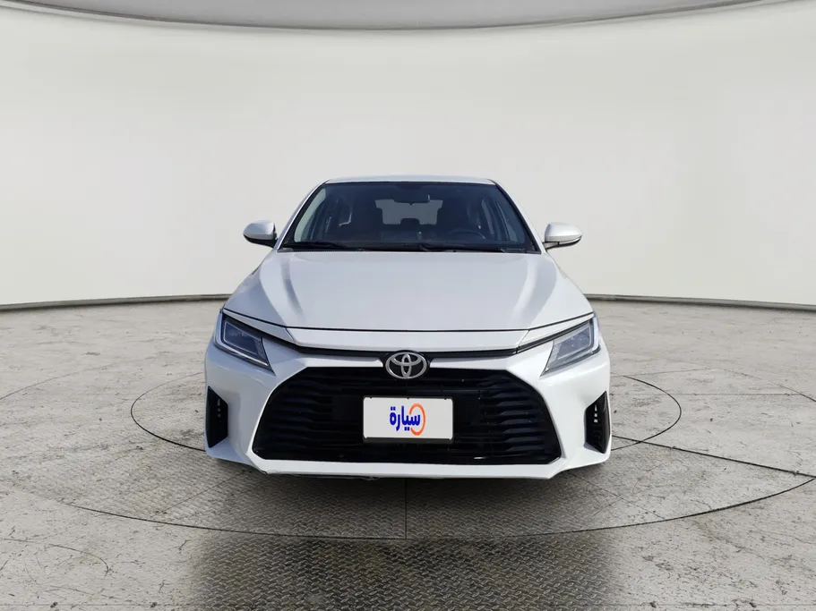 2024 Toyota Yaris  Y 