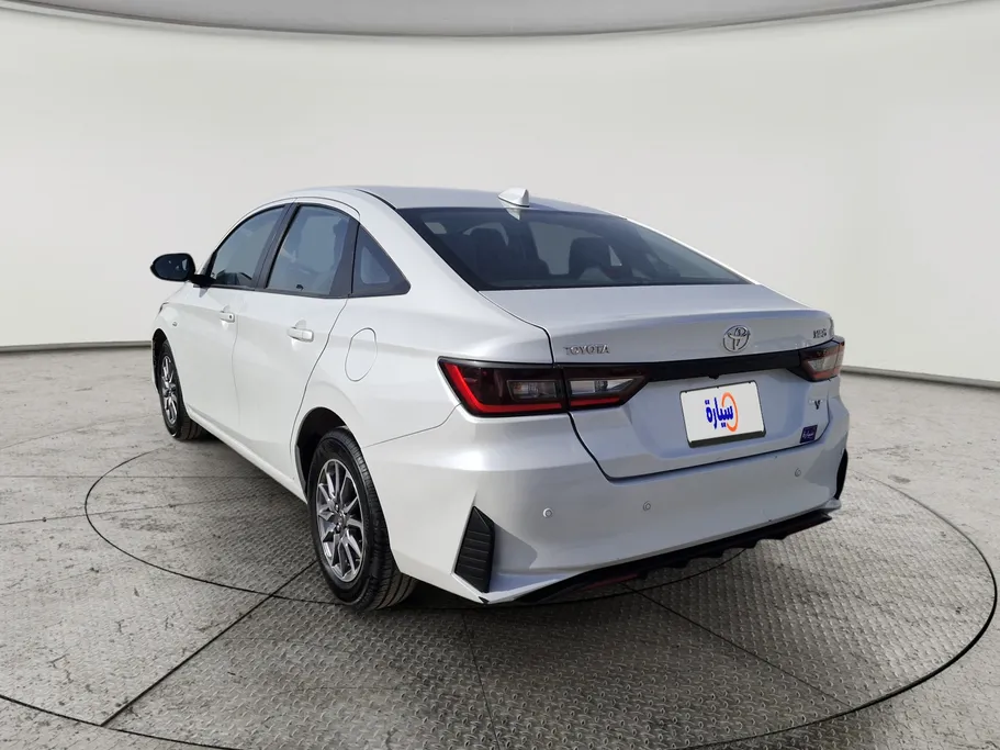 2024 Toyota Yaris  Y 