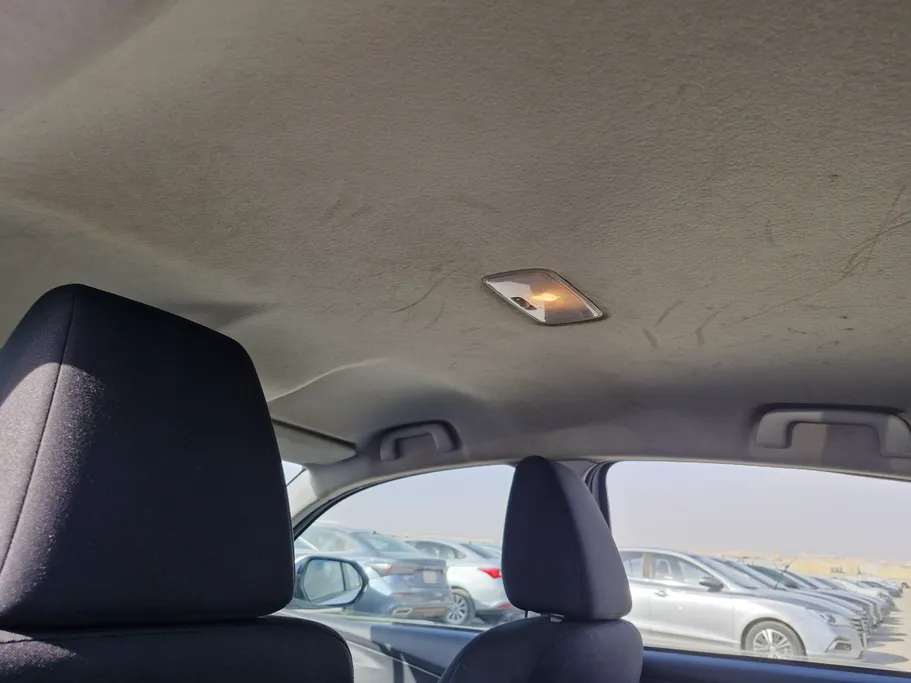 2024 Toyota Yaris  Y 