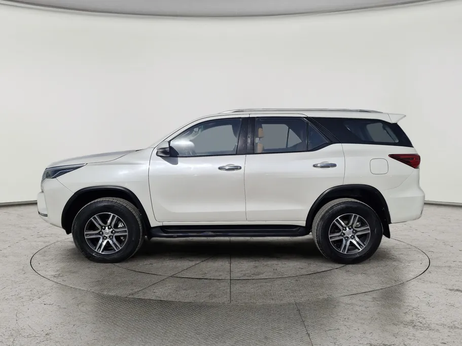 تويوتا فورتشنر GX 2021 