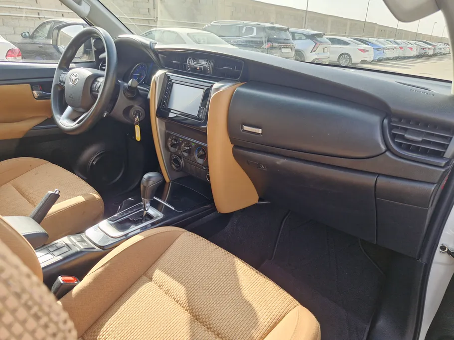 تويوتا فورتشنر GX 2021 