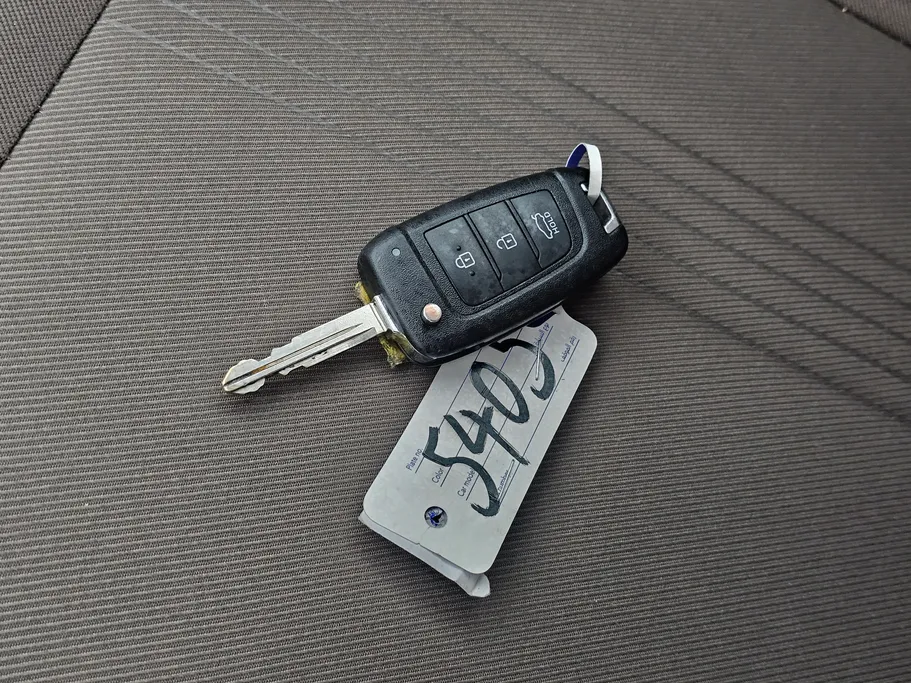 هيونداي اكسنت سمارت 2024 