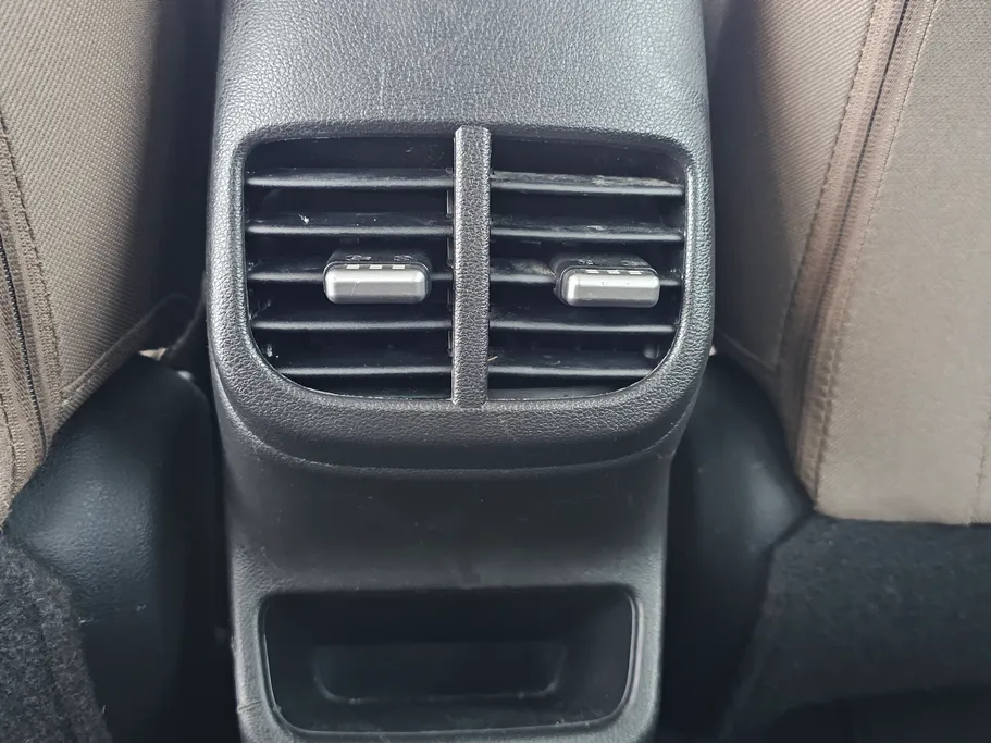 هيونداي اكسنت سمارت 2024 