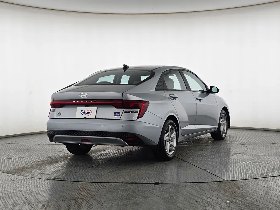 هيونداي اكسنت سمارت 2024 