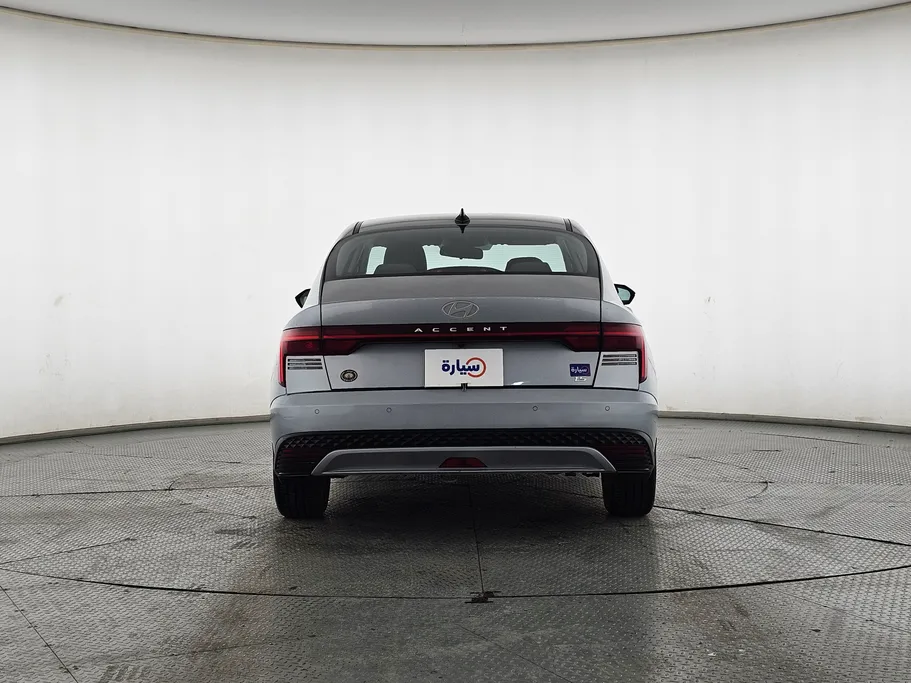 هيونداي اكسنت سمارت 2024 