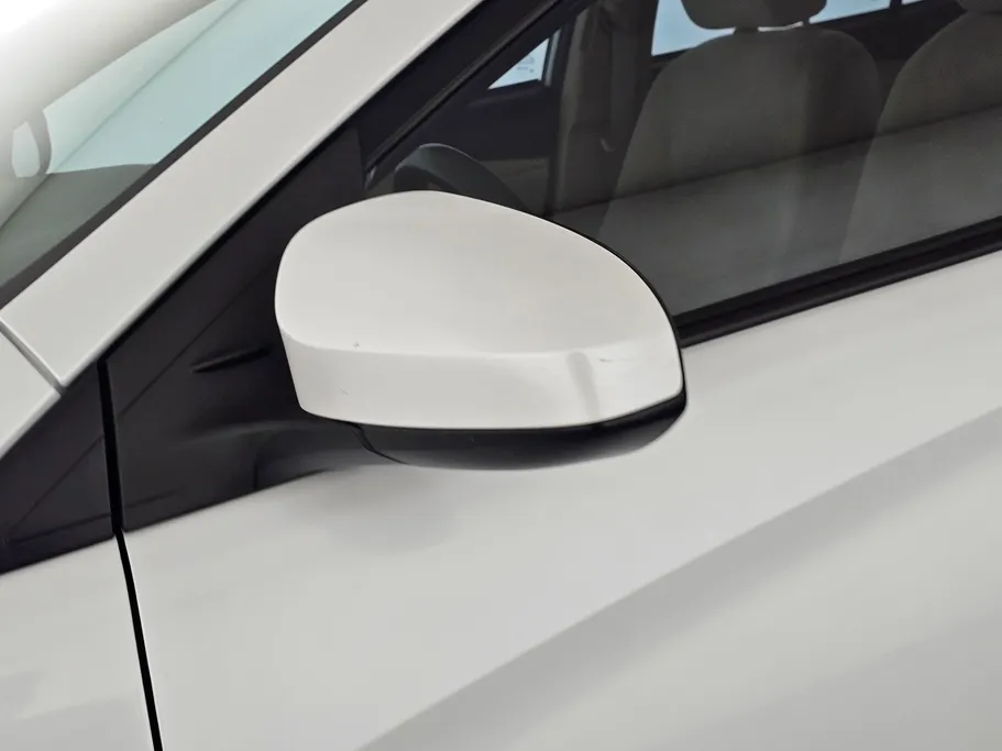 2022 Toyota Yaris  Y 