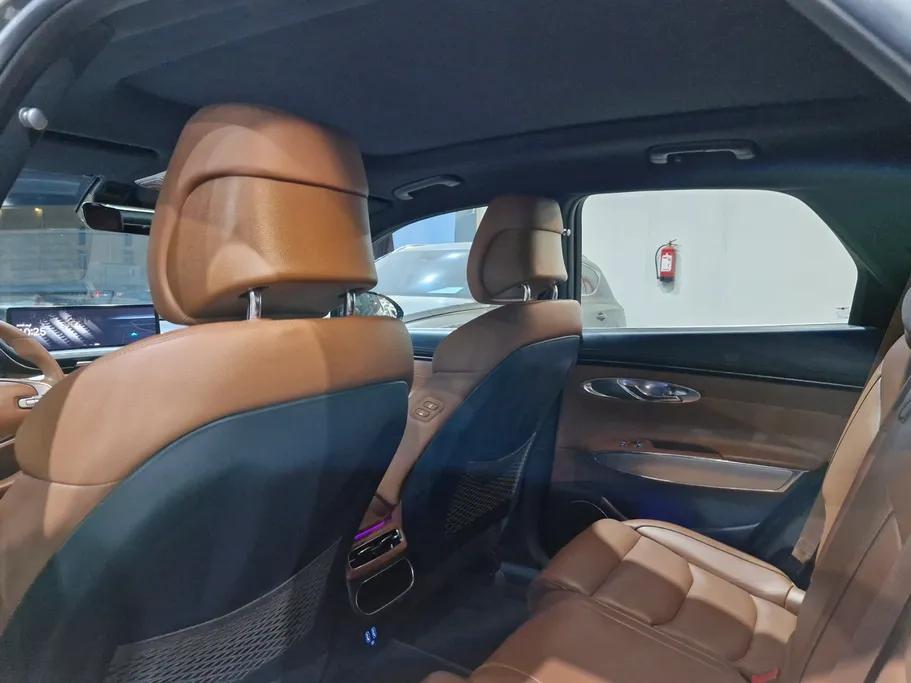 2024 Genesis GV70 Prestige 