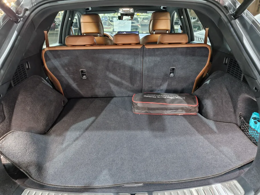 2024 Genesis GV70 Prestige 