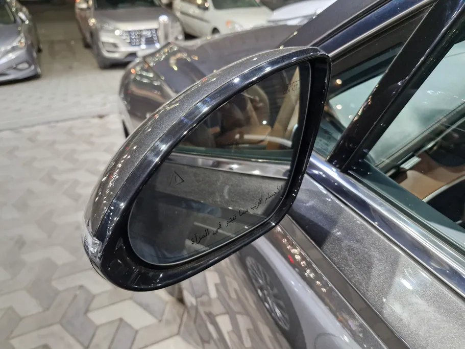 2024 Genesis GV70 Prestige 