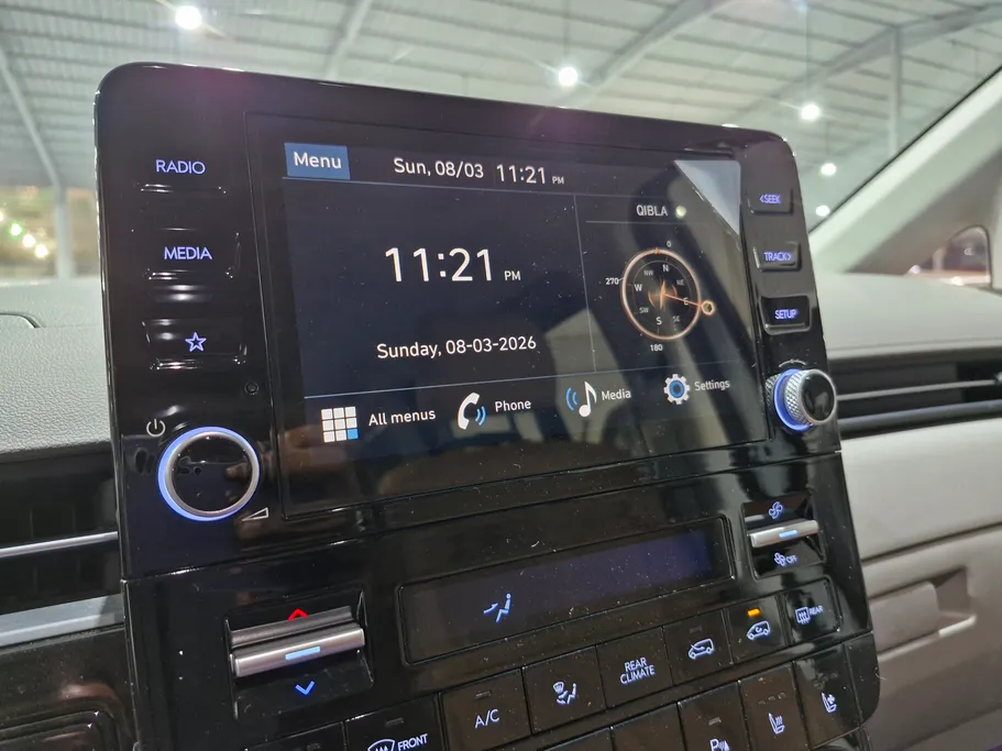 2025 Hyundai Staria VIP 