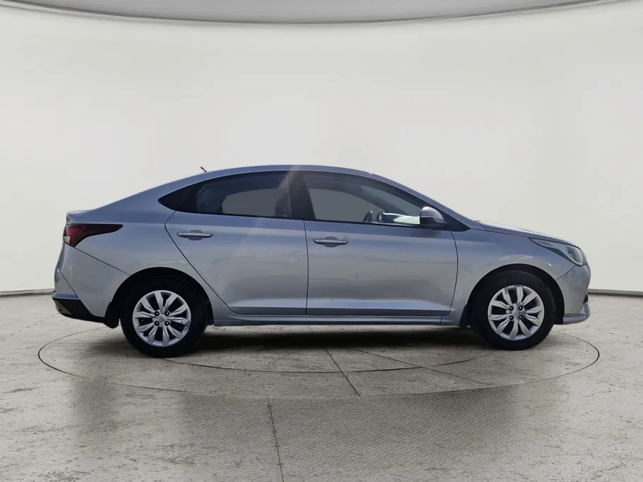 هيونداي اكسنت سمارت 2021 