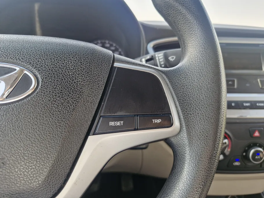 هيونداي اكسنت سمارت 2021 